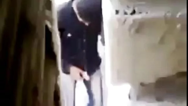 Xích niên xâm nhập và sau đó tự bảo vệ mình với phim han xxx đức phụ nữ.