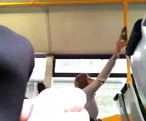 Cho người đàn ông video xxx han quoc nhập học kiêm nạc cô gái già