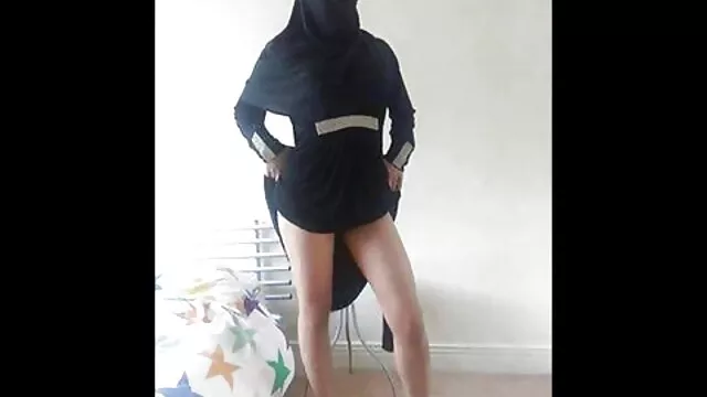 Năm mô hình xx gai han của sex với ba giám đốc
