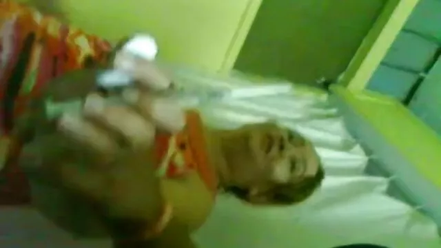 cô gái tóc vàng bà chủ Penny Lee video xxx han đi, sau đó nóng đồ Joey cao gót.